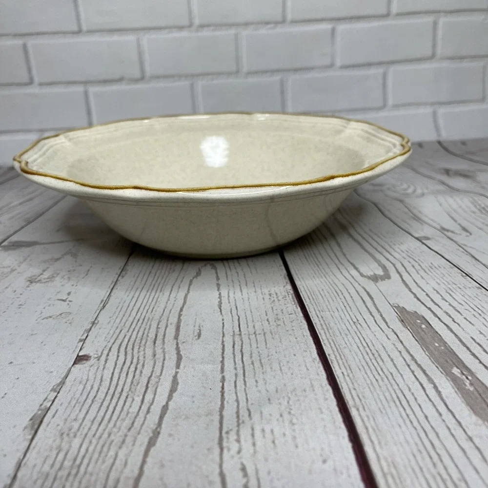 Vintage Mikasa Strawberry Festival‎ Vegetable Serving Bowl 9 7/8